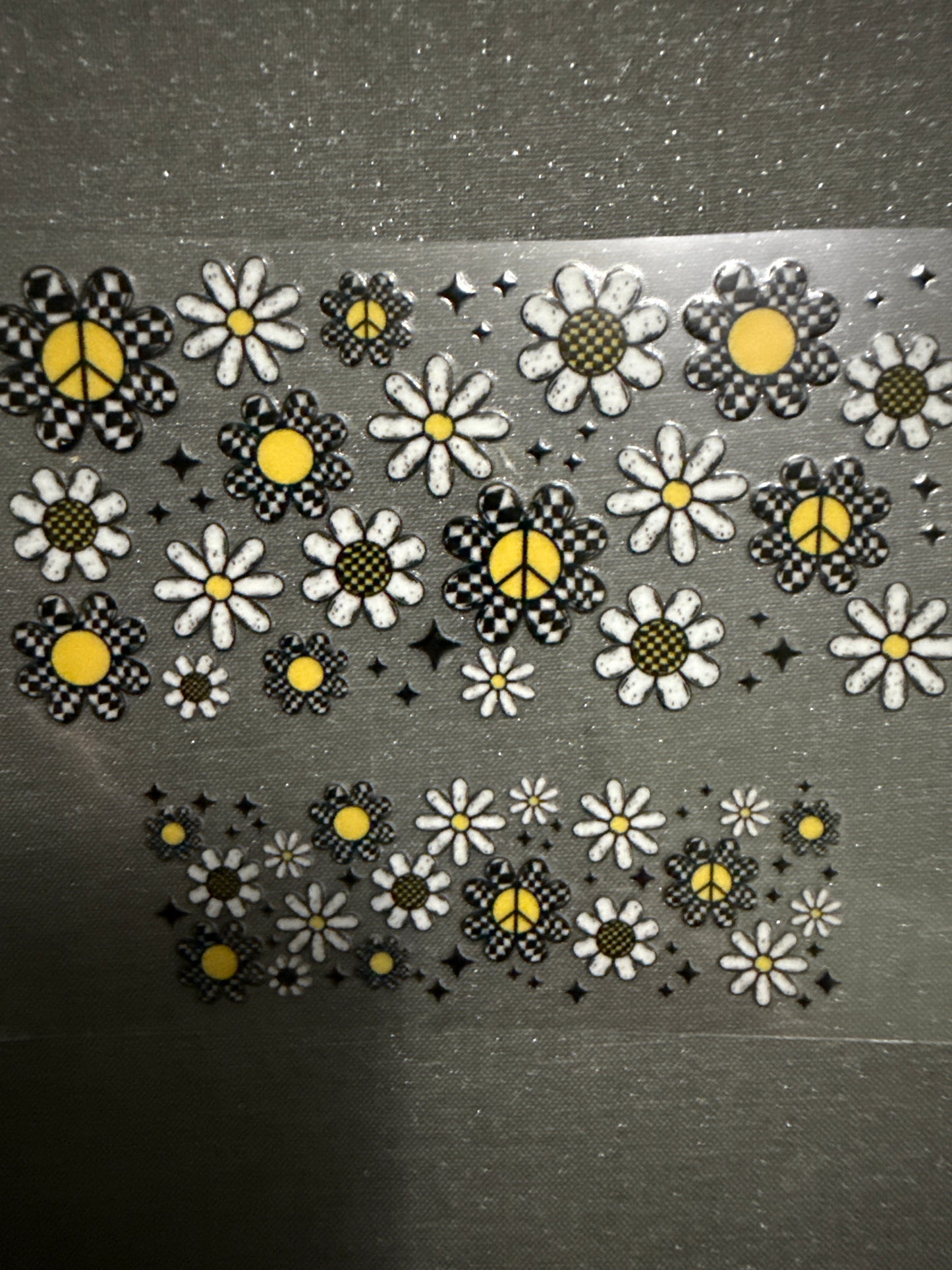 Keychain - Peace Daisies
