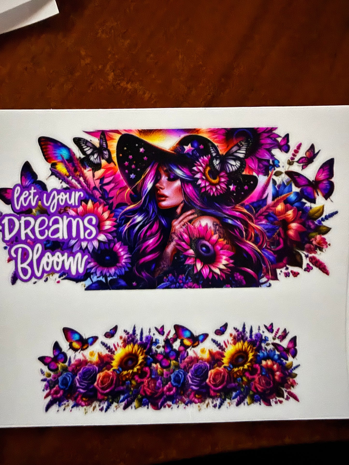 Keychain - dreams bloom