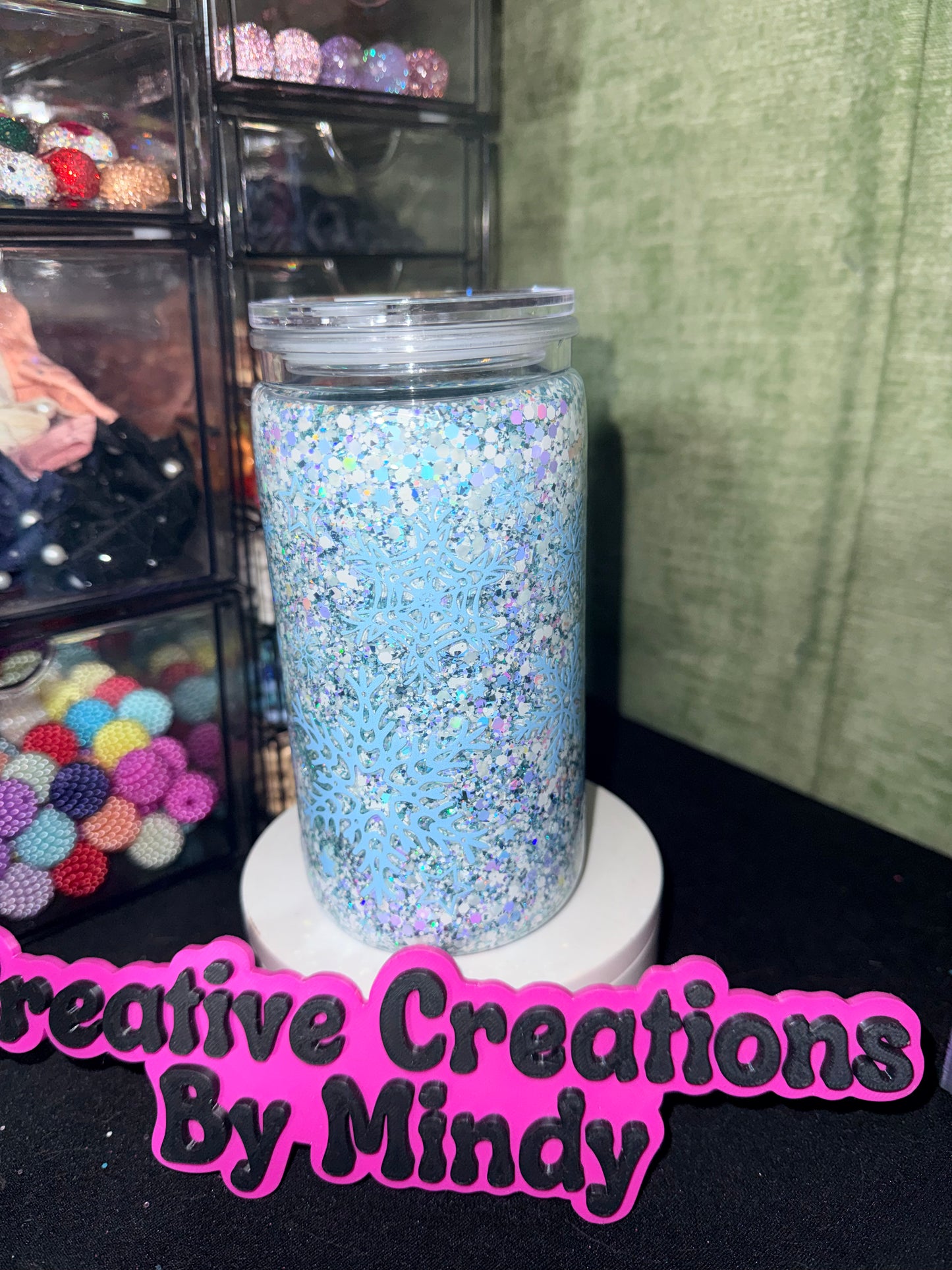Snowflake 16oz Snowglobe