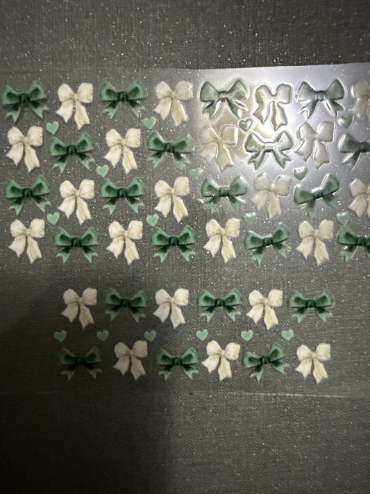 Keychain - Green Bows